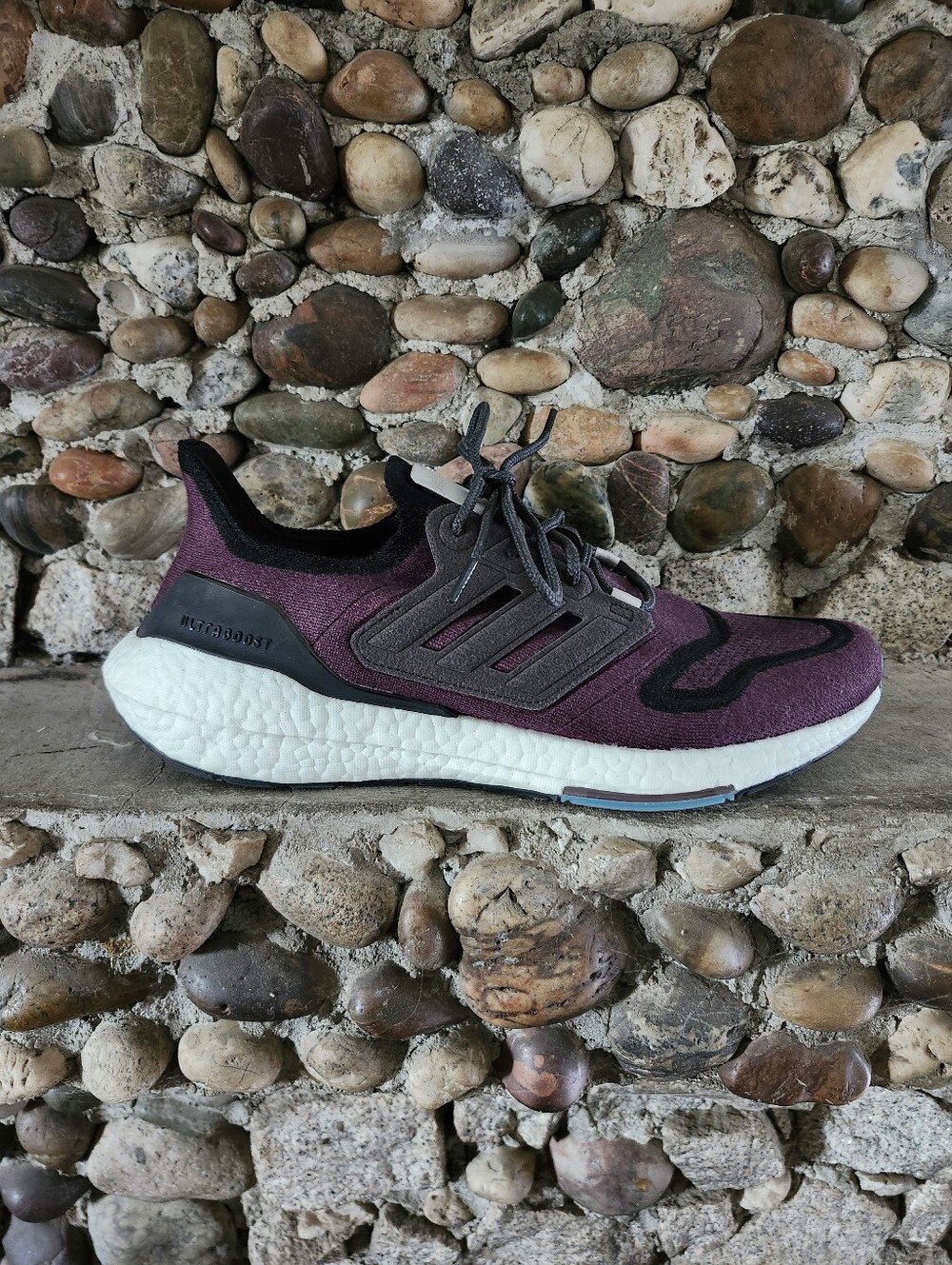 adidas Men's Sneakers Purple Black White